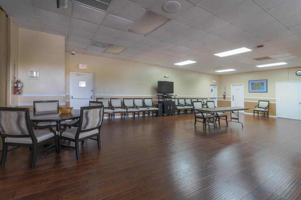 GOLDEN LAKES CONDO - Residential