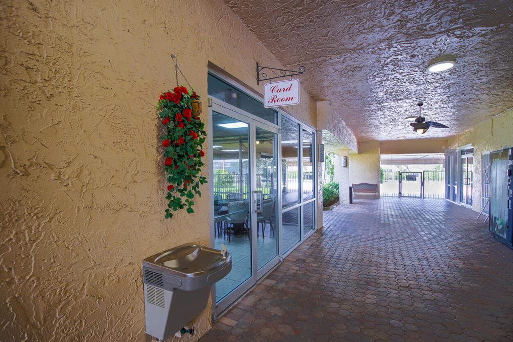 GOLDEN LAKES CONDO - Residential