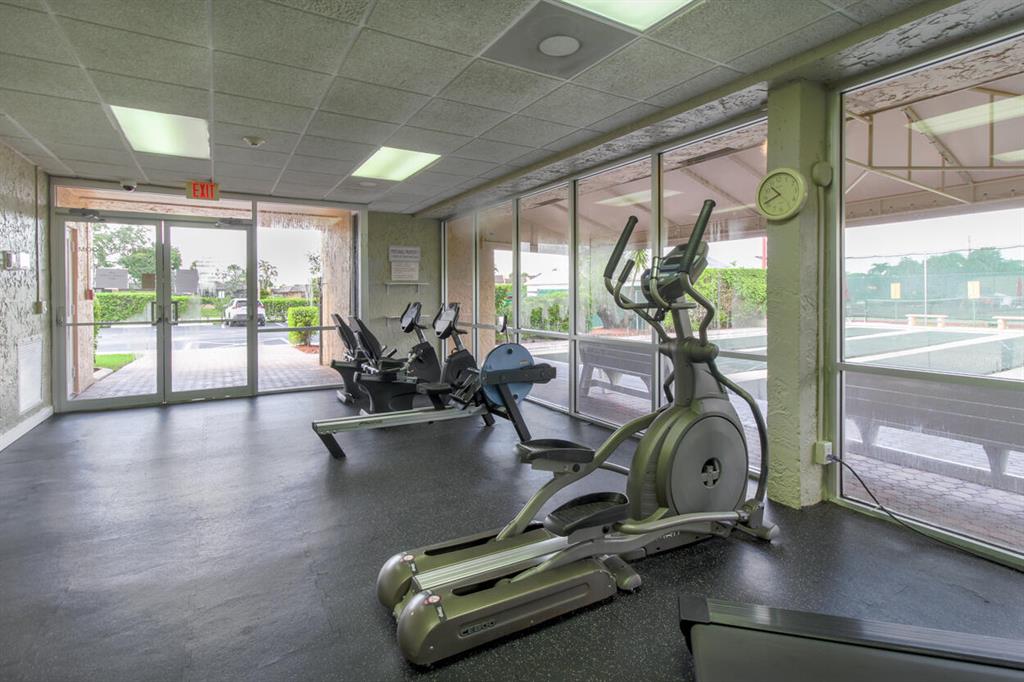 GOLDEN LAKES CONDO - Residential