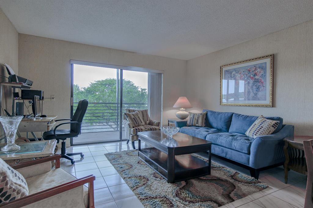 GOLDEN LAKES CONDO - Residential