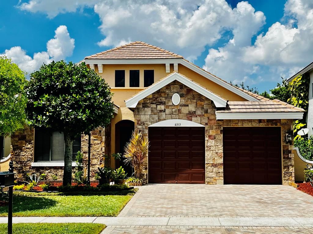 Photo of 10313 Medicis Place, Wellington, FL 33449 (MLS # R10792343)