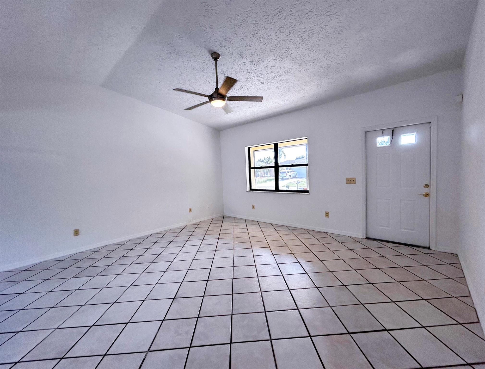 PORT ST LUCIE SECTION 15 - Residential