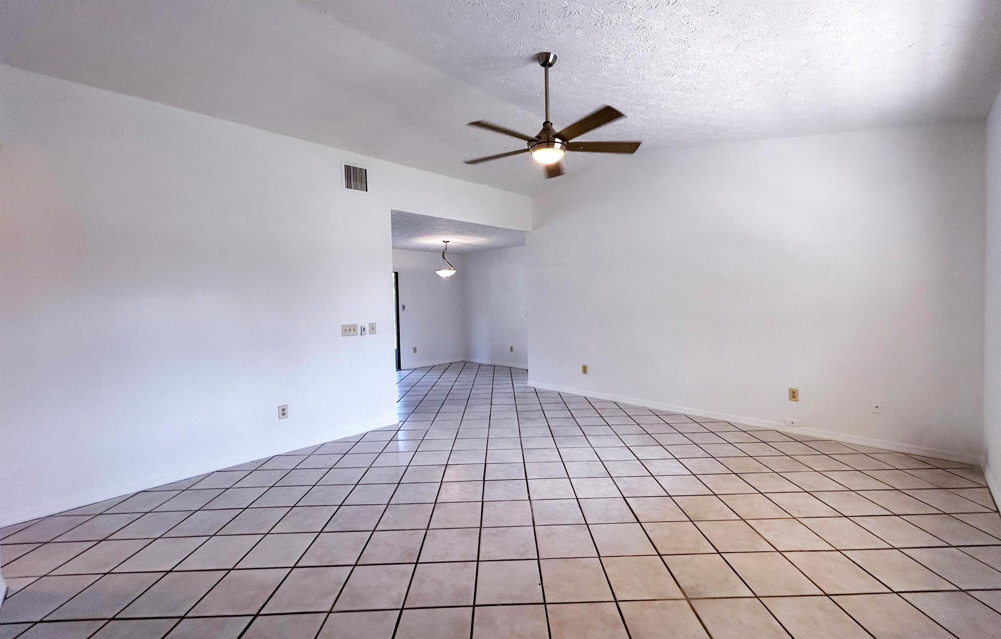 PORT ST LUCIE SECTION 15 - Residential