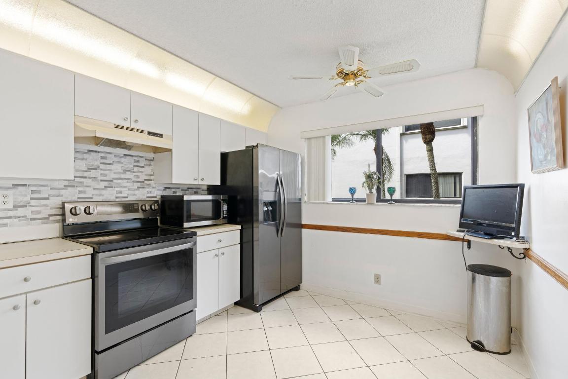 PEMBRIDGE A THRU I - Residential Lease