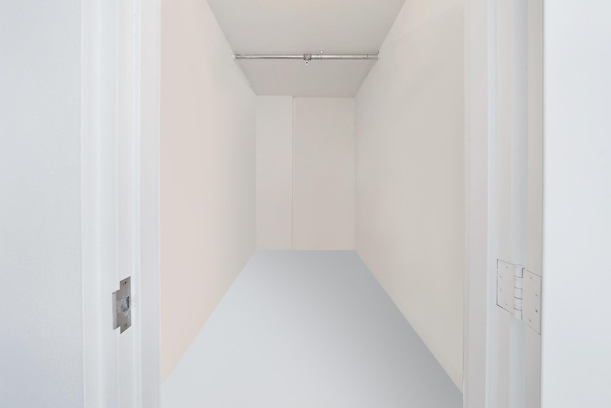 ONE LUXURY CONDO - Residential