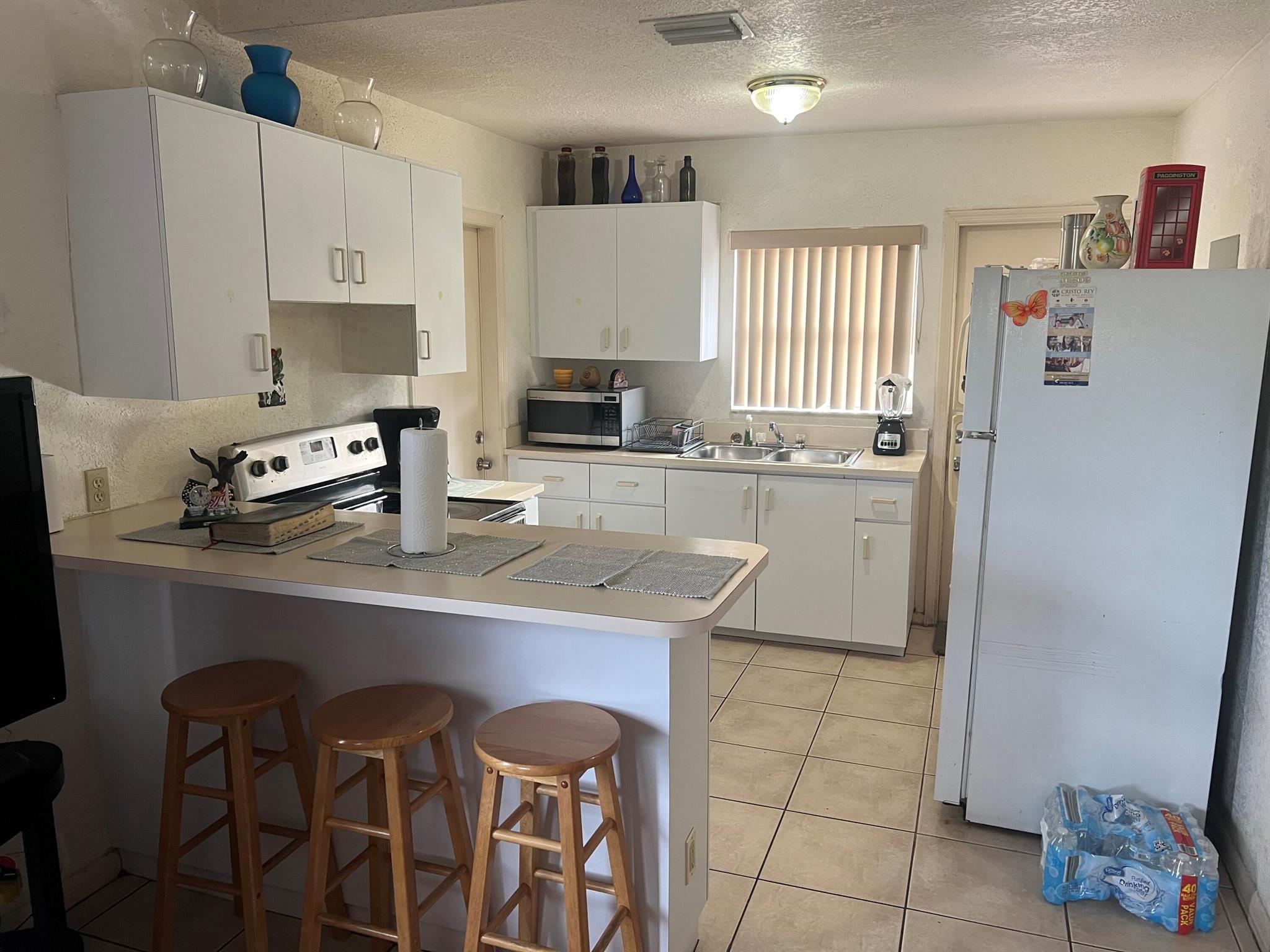 BUNCHE PARK - Residential