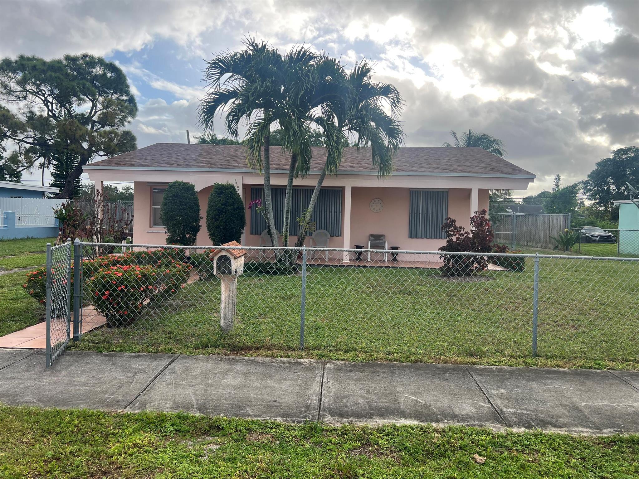 BUNCHE PARK - Residential