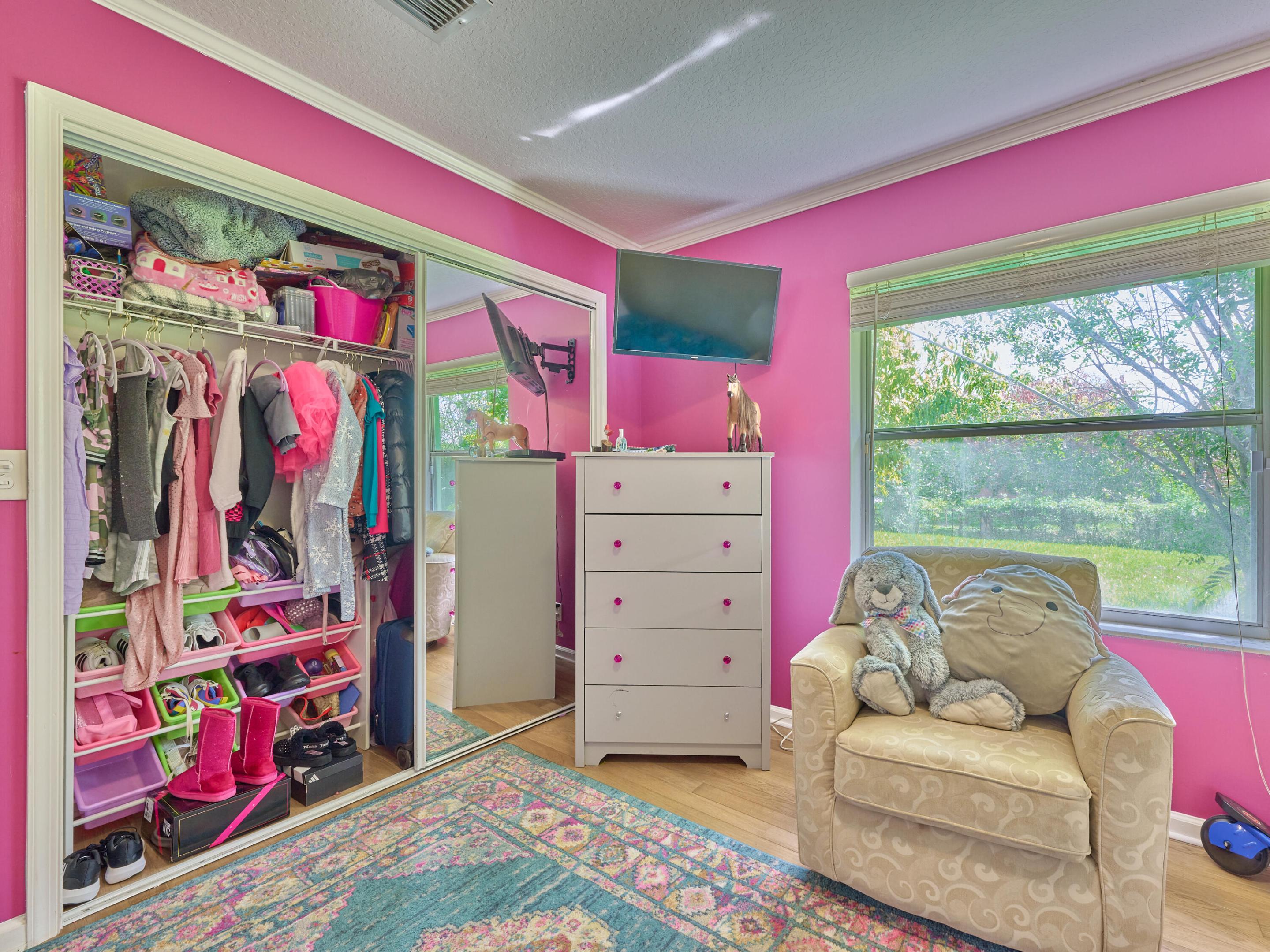 Acreage & Unrec - Residential