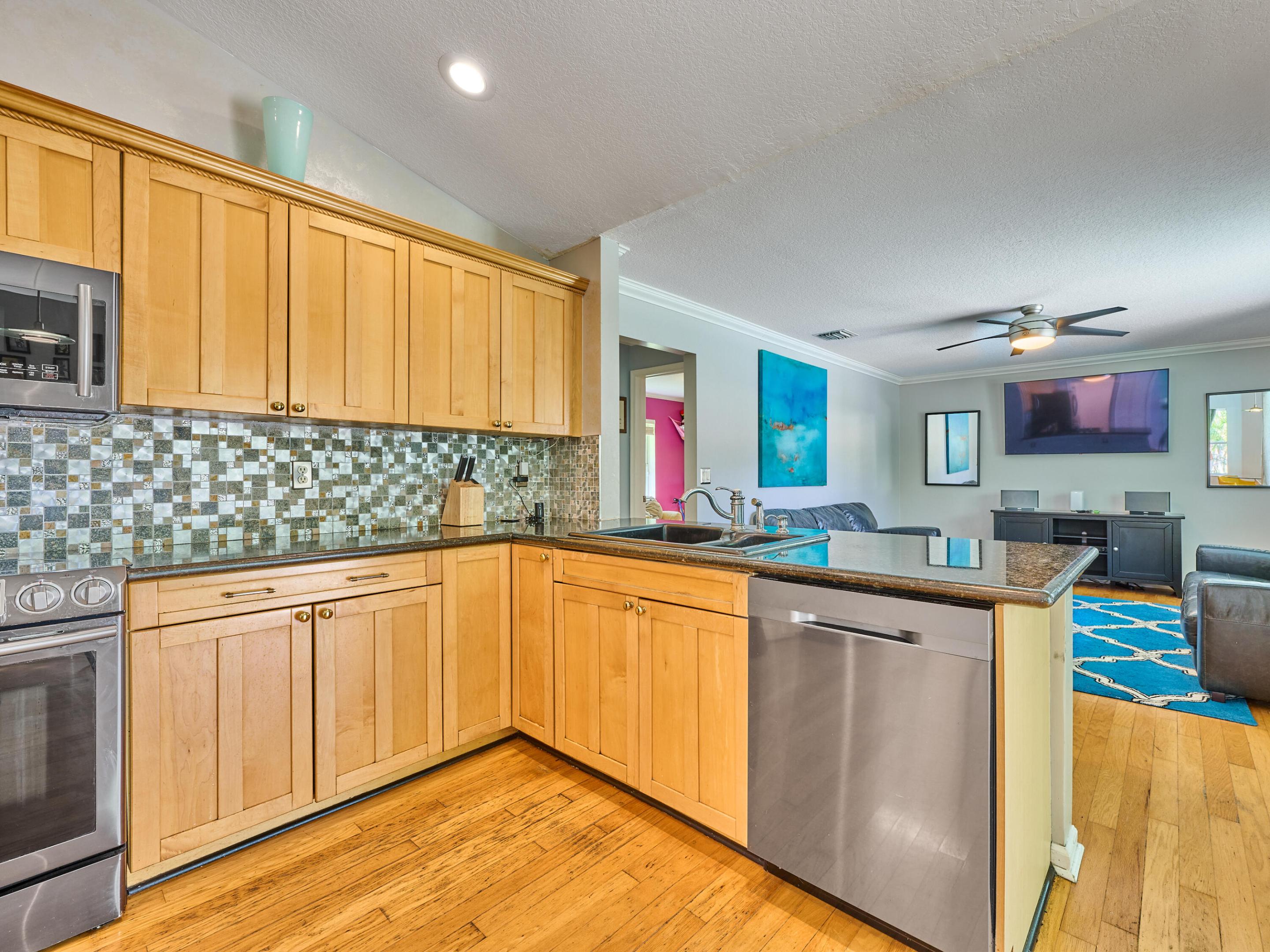 Acreage & Unrec - Residential