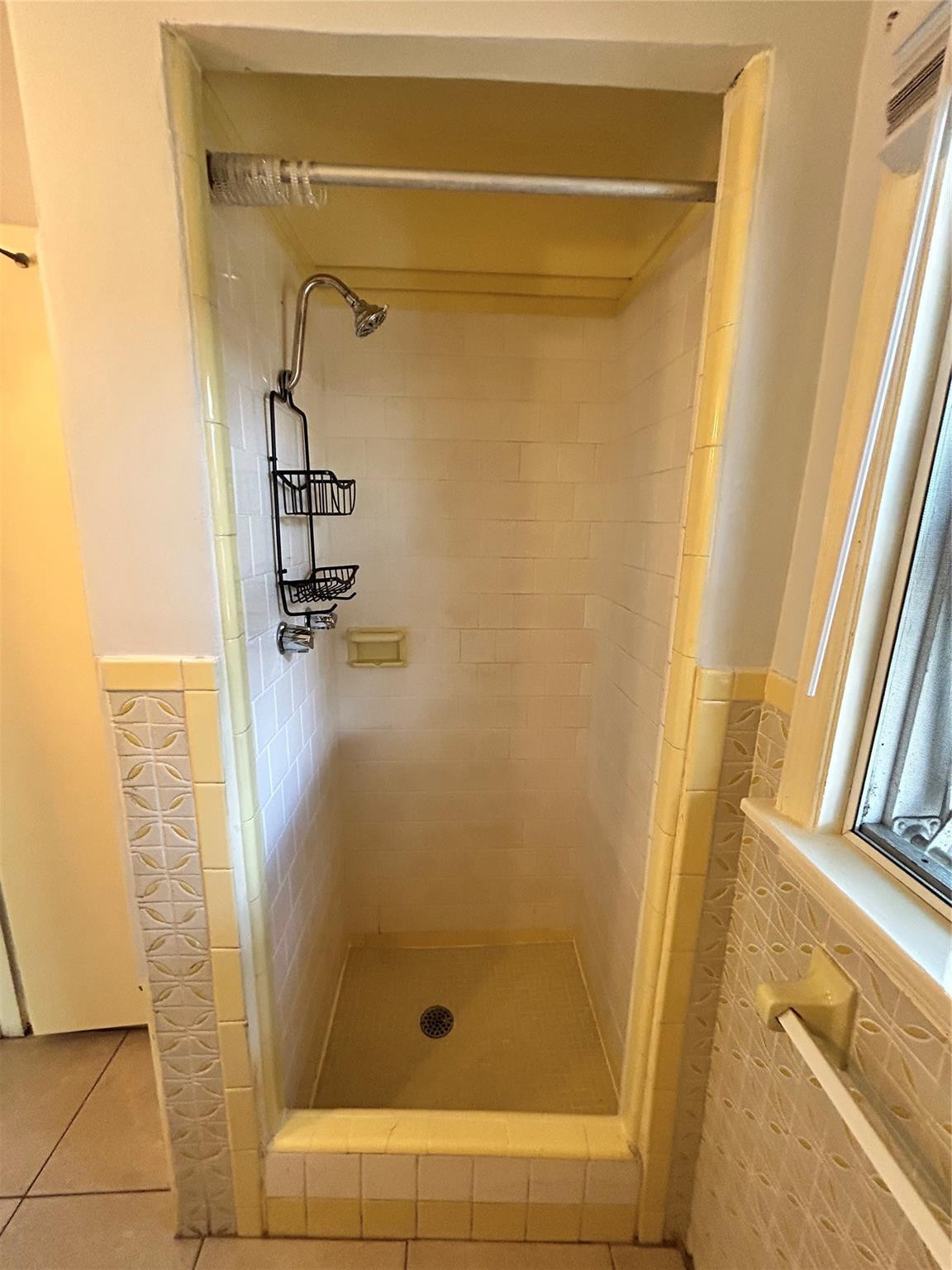 Modelo Park 14-10 B - Residential Lease