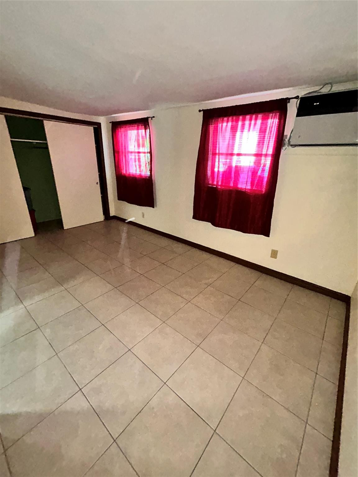 Modelo Park 14-10 B - Residential Lease