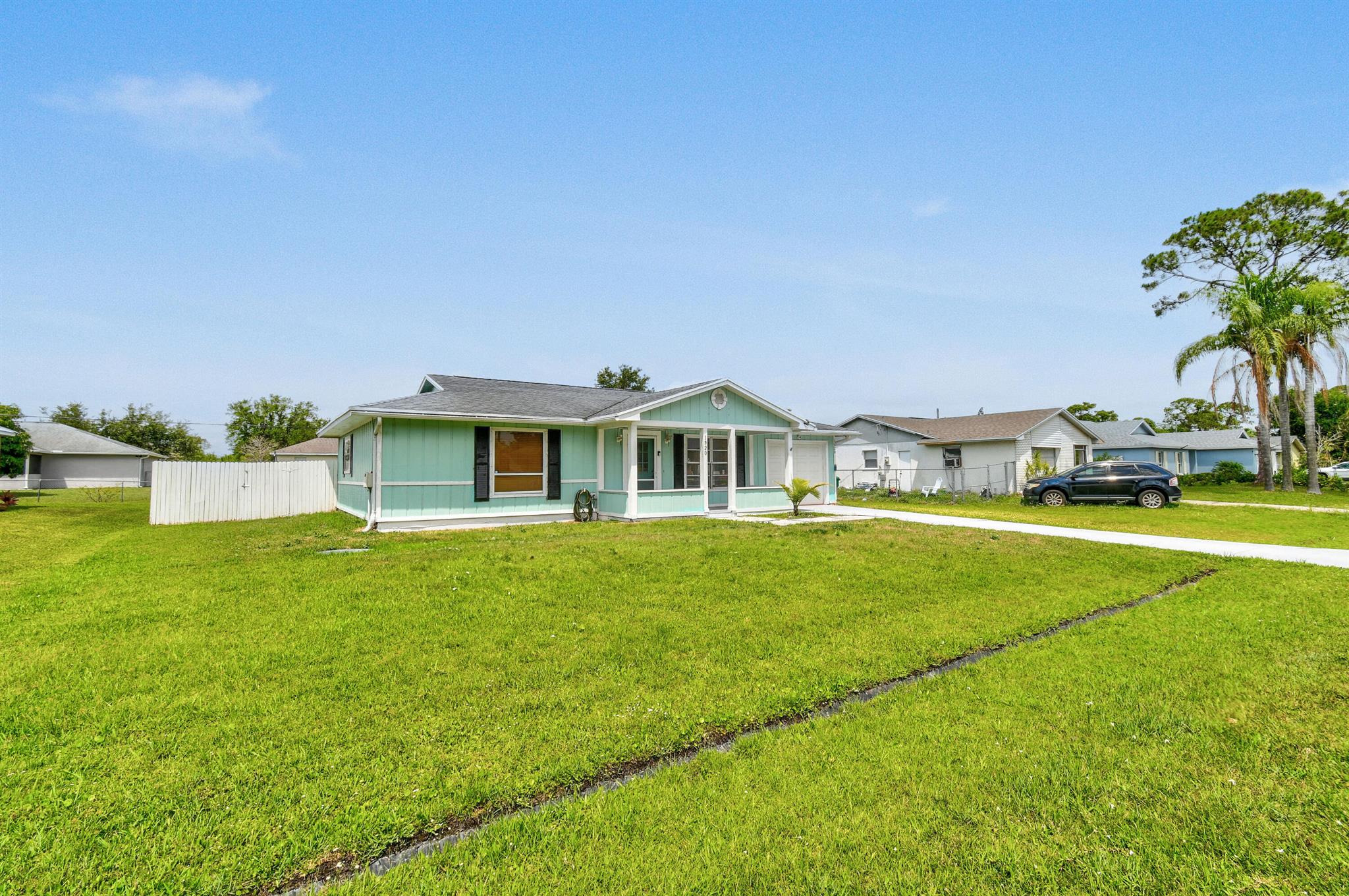 1920 SW Taurus Lane