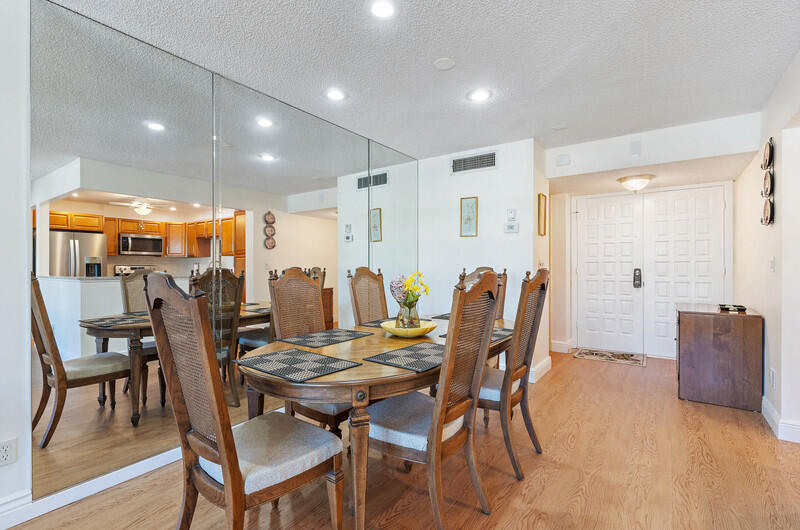 Conquistador Condominiums and homes - Residential