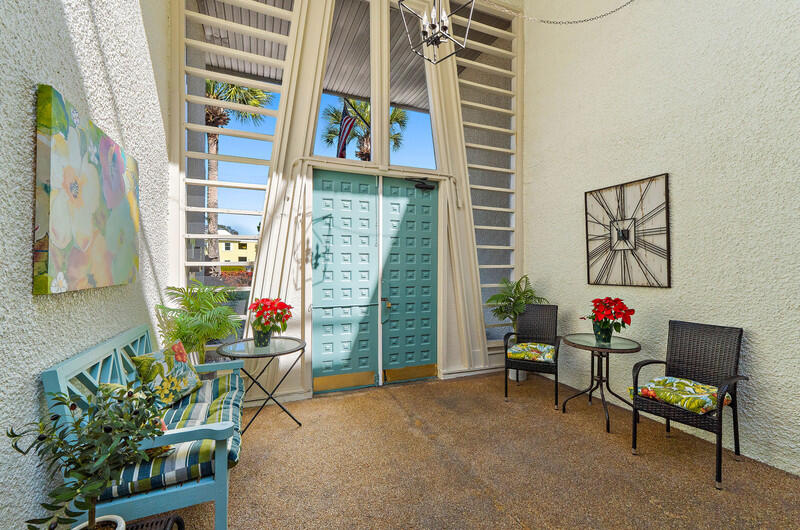 1800 SE Saint Lucie Boulevard 7-205