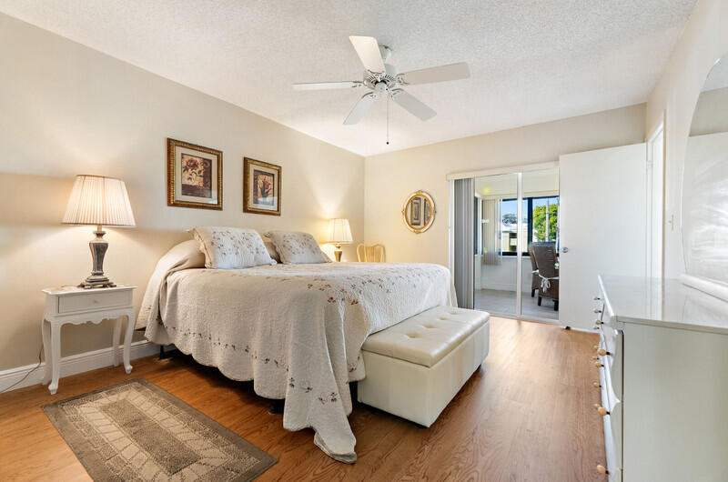 Conquistador Condominiums and homes - Residential