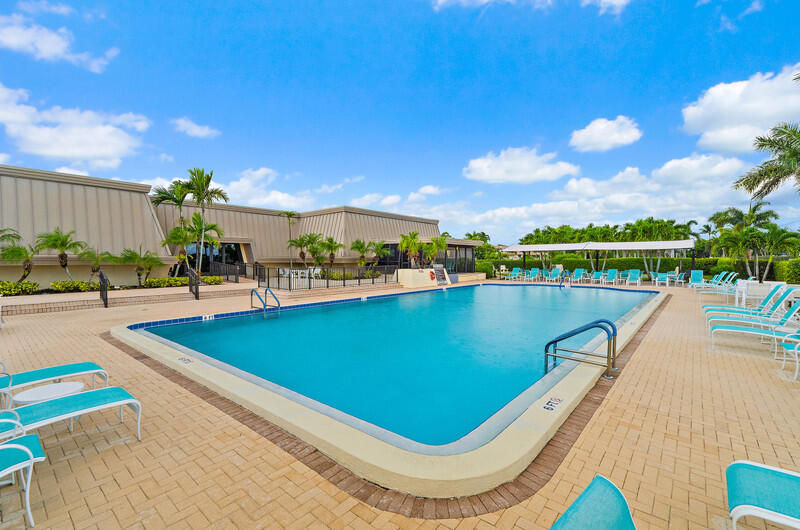 Conquistador Condominiums and homes - Residential