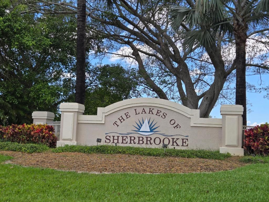 Photo of 8245 Whitewood Cove E, Lake Worth, FL 33467 (MLS # R11089889)