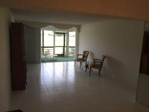 BARWOOD CONDO - Residential