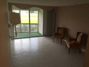 BARWOOD CONDO - Residential