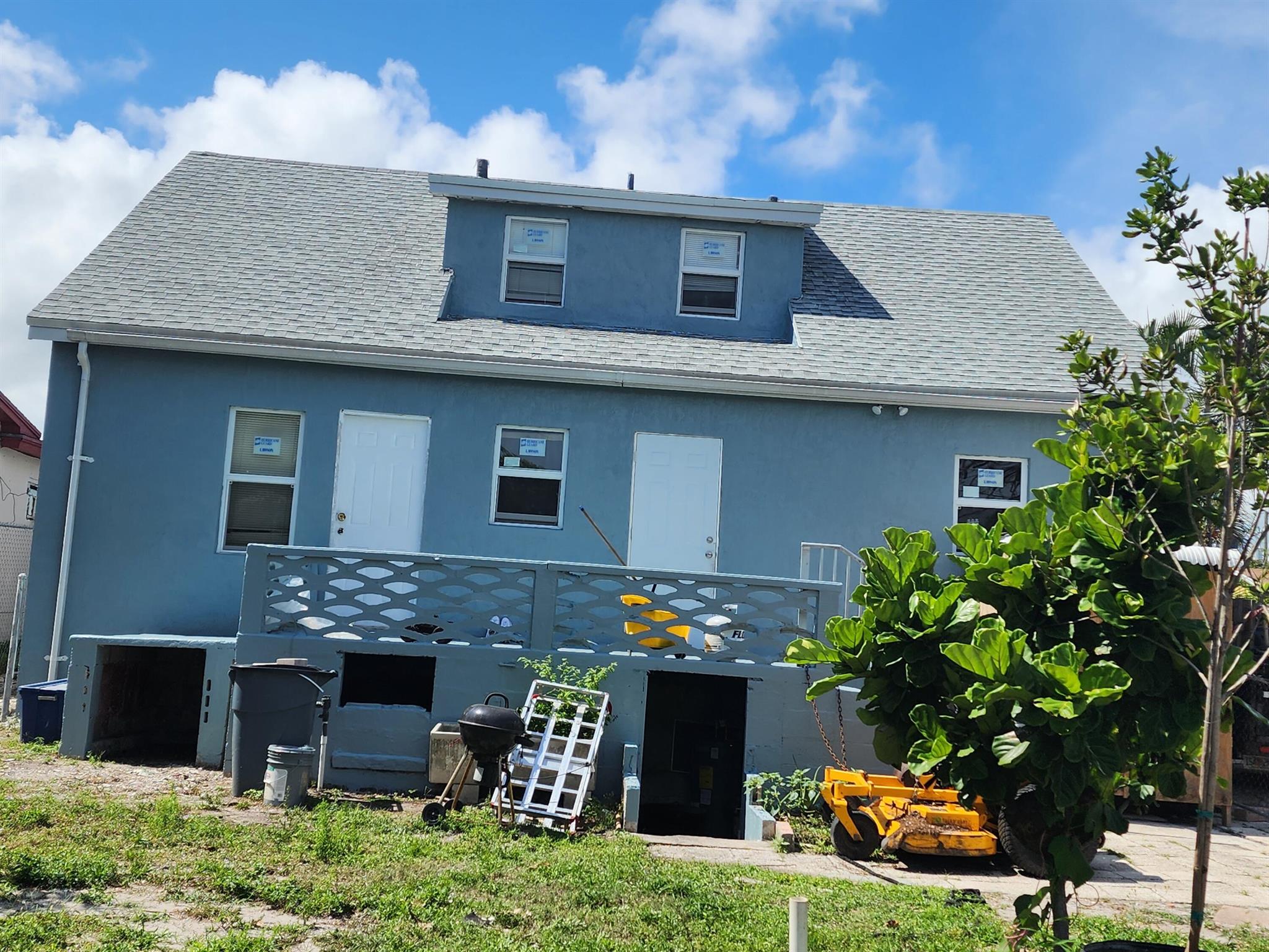 View photos, virtual tours, details... 622 S C Street S 1