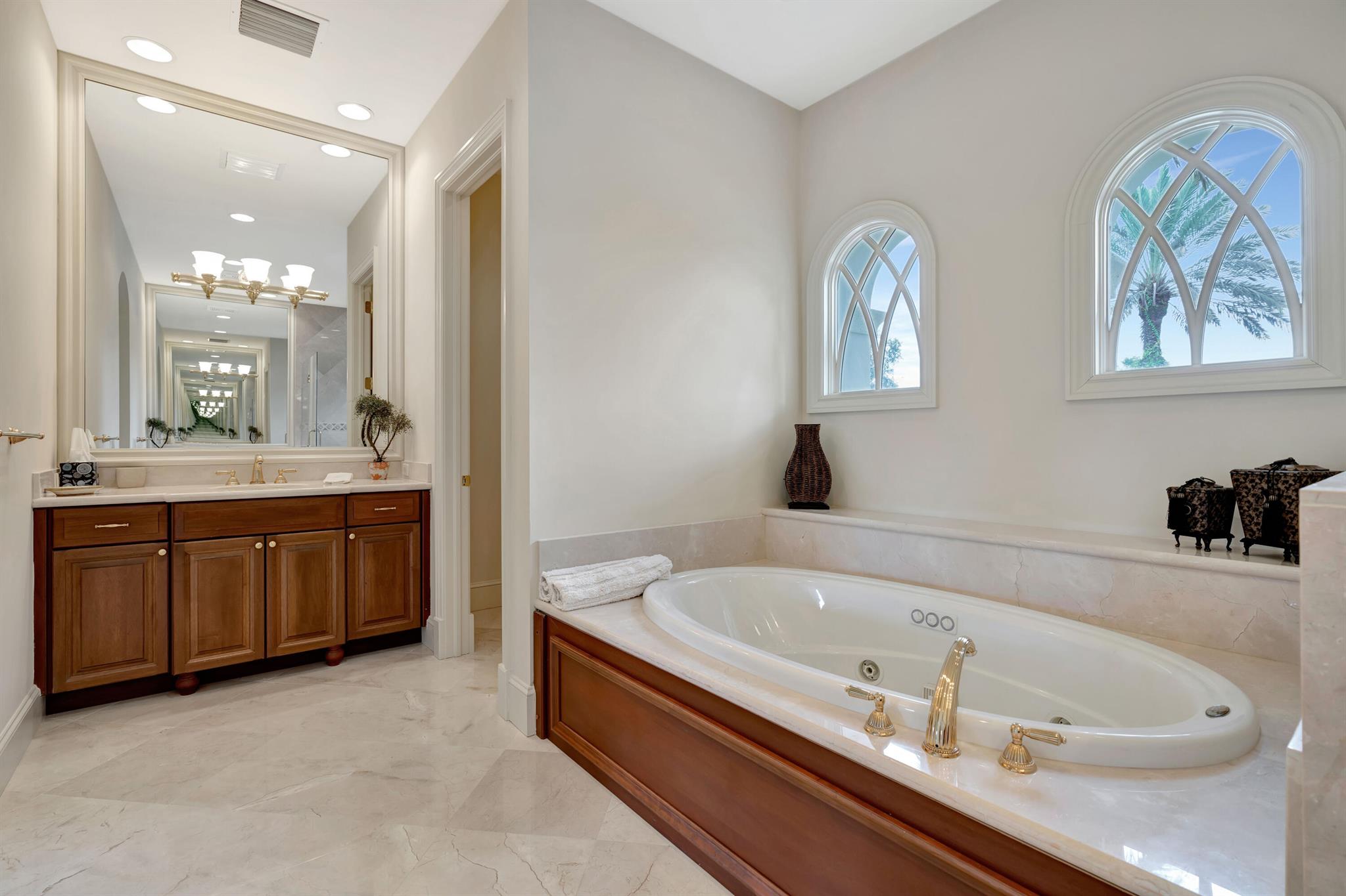 OLD PALM 5 - Residential