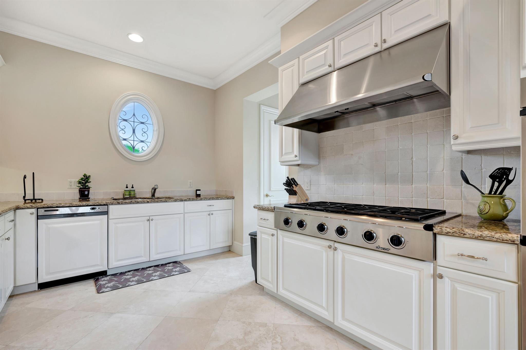 OLD PALM 5 - Residential