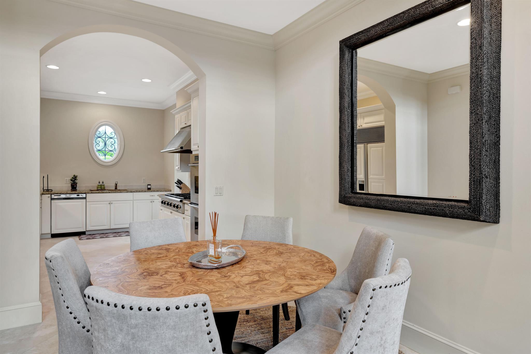 OLD PALM 5 - Residential