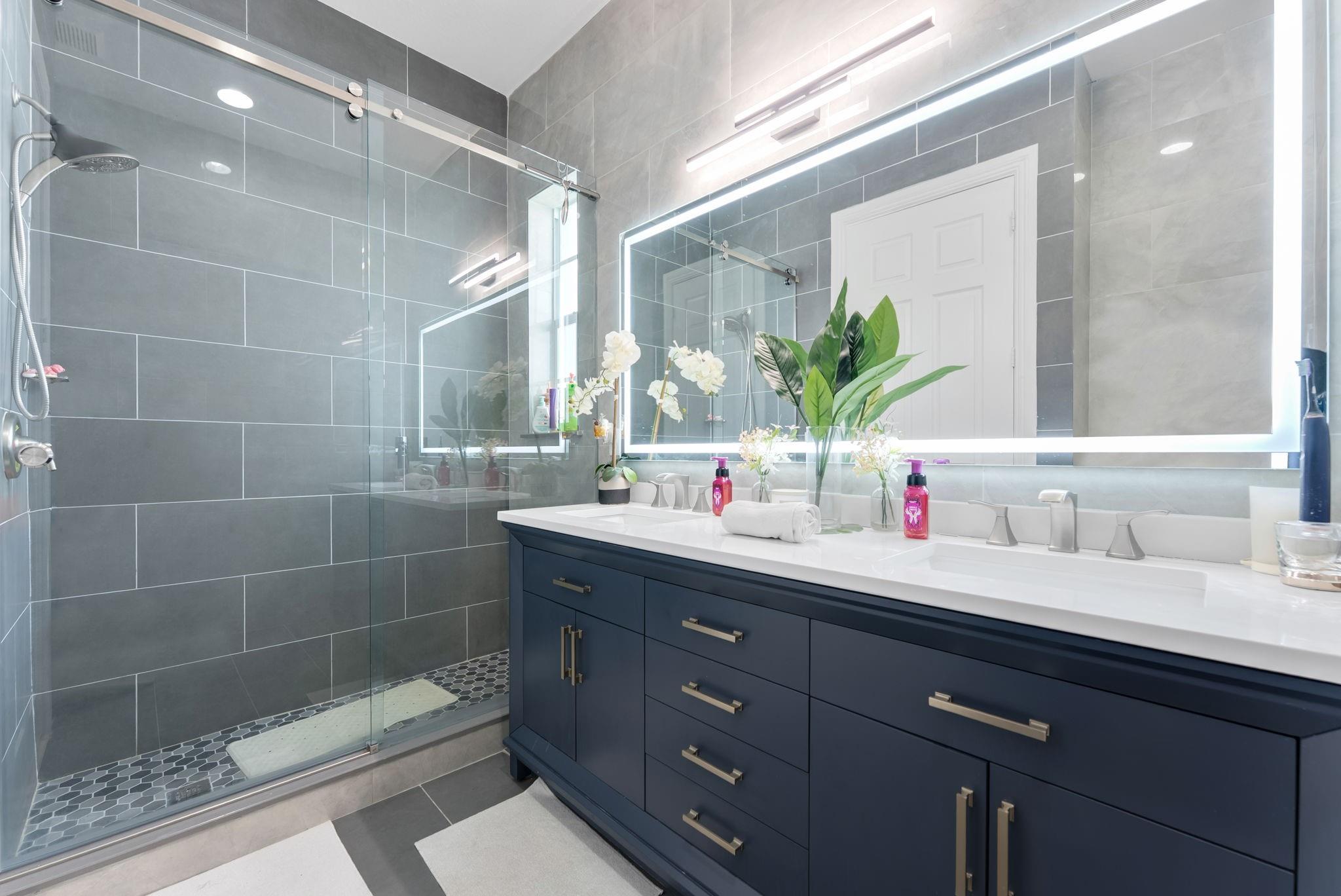 HERON BAY NORTHEAST - Residential