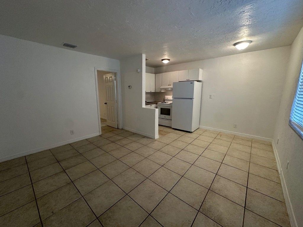 Photo of 3791 Riverside Drive, Coral Springs, FL 33065 (MLS # F10519374)