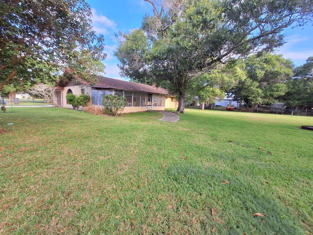 Photo of 3150 Dame Road, Fort Pierce, FL 34981 (MLS # B26023885)