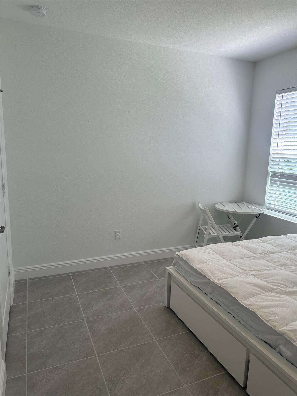 PORT ST LUCIE SECTION  34 - Residential Lease