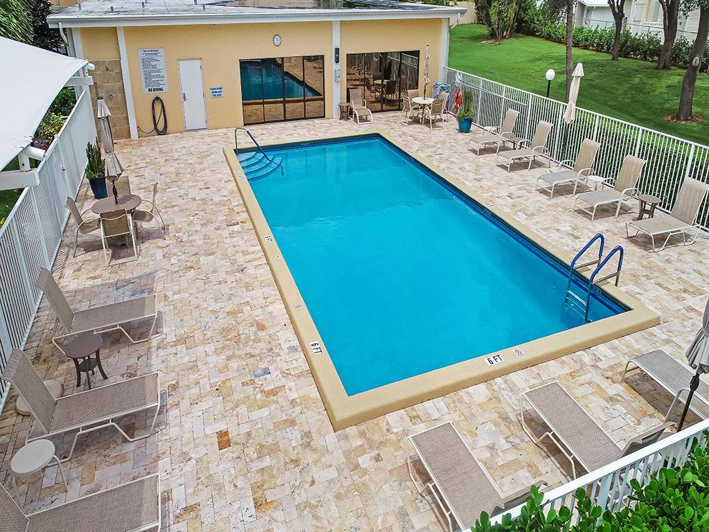 OCEAN PARKS CONDO - Residential