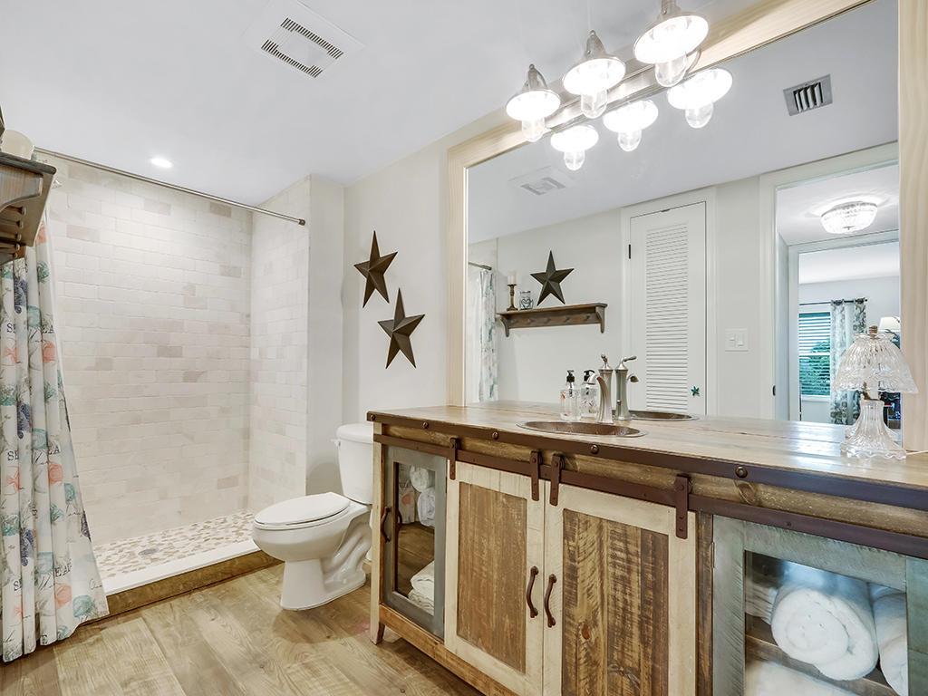 OCEAN PARKS CONDO - Residential