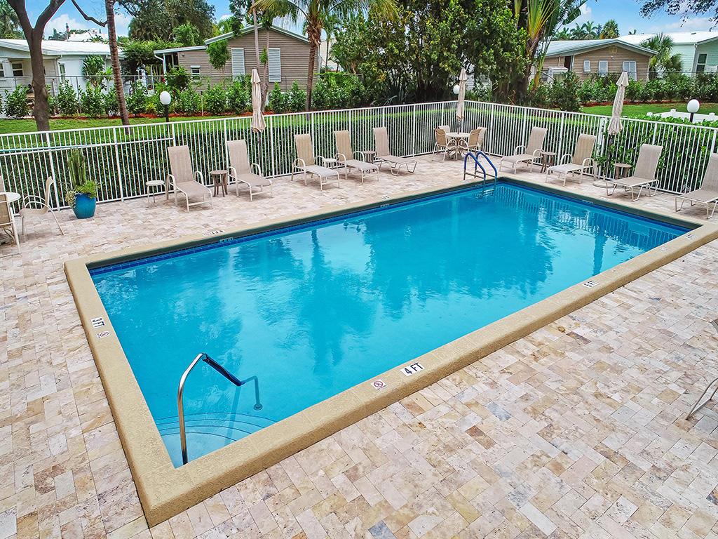 OCEAN PARKS CONDO - Residential