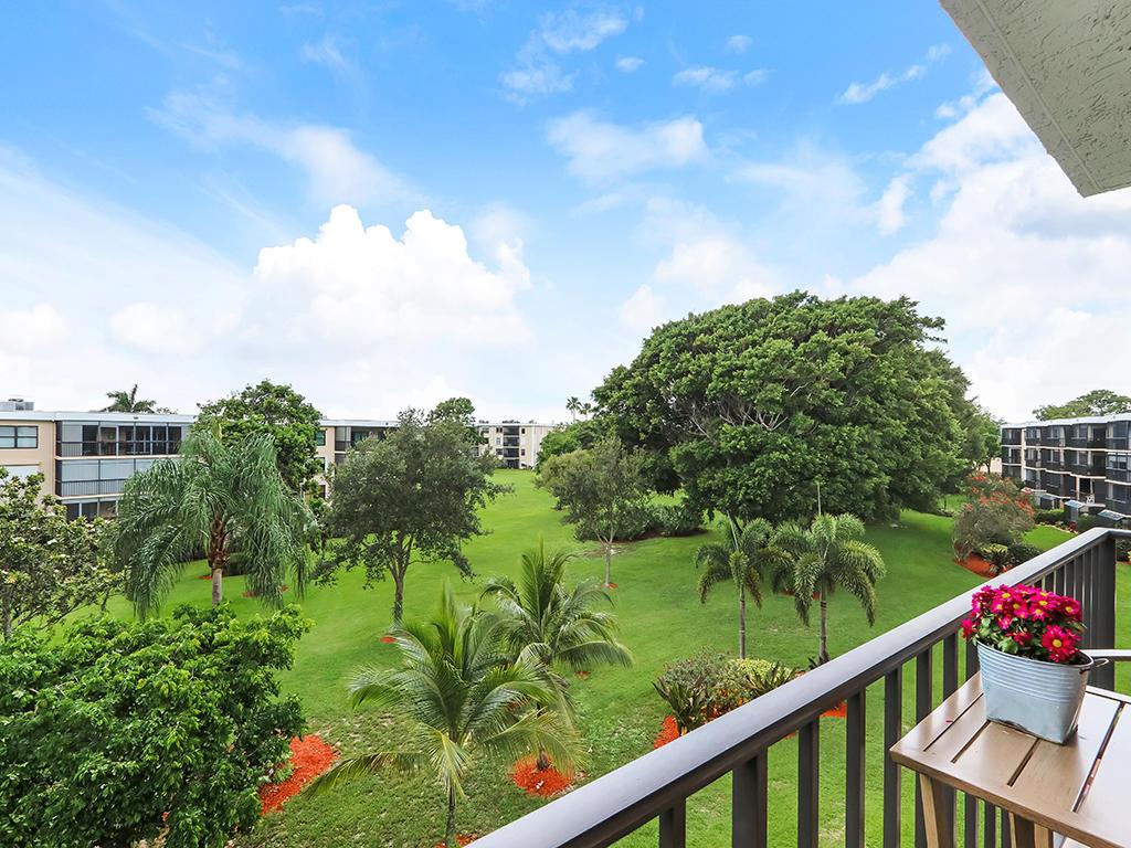 OCEAN PARKS CONDO - Residential