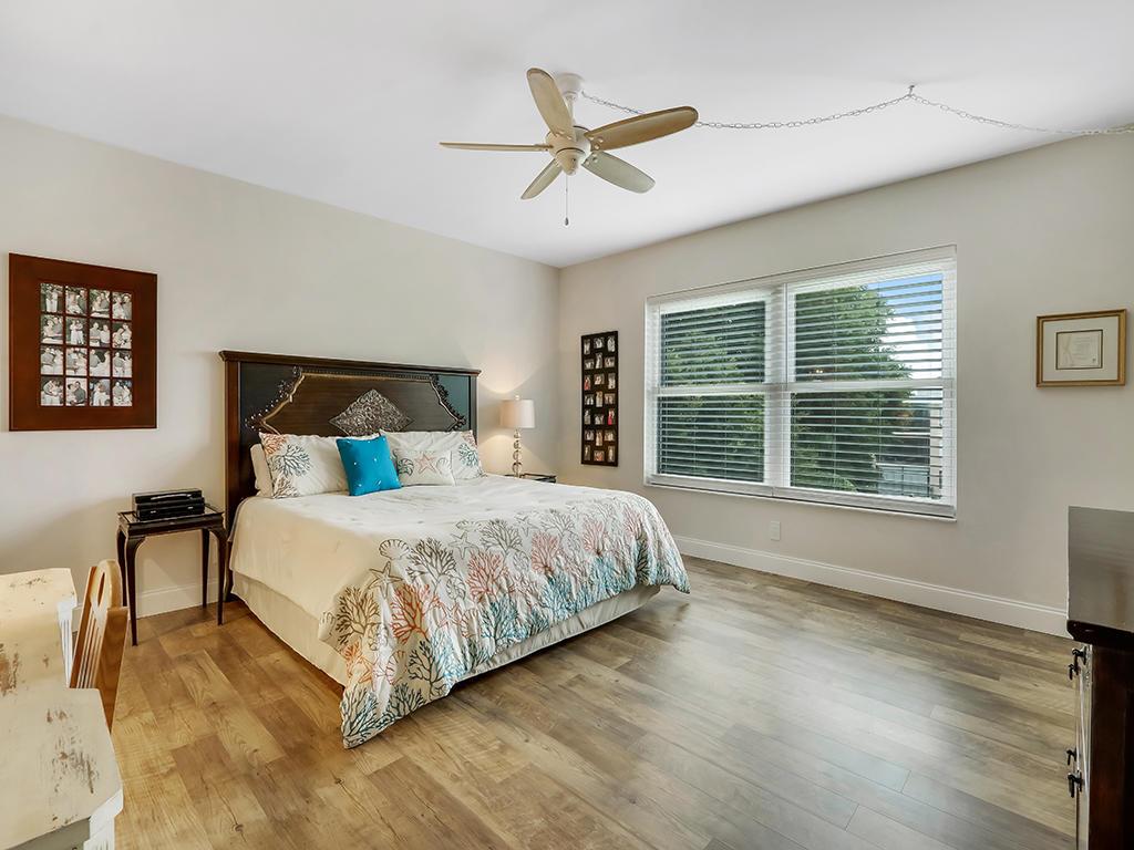 OCEAN PARKS CONDO - Residential