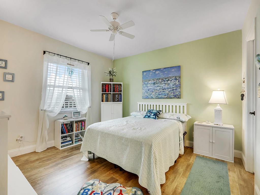 OCEAN PARKS CONDO - Residential