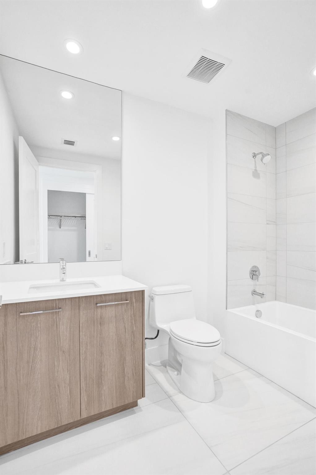 Selene - Residential