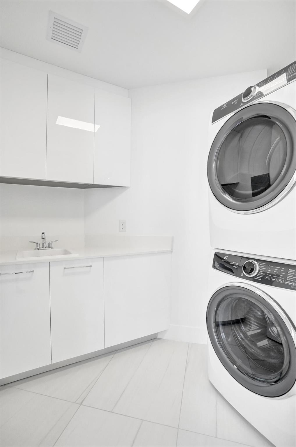 Selene - Residential