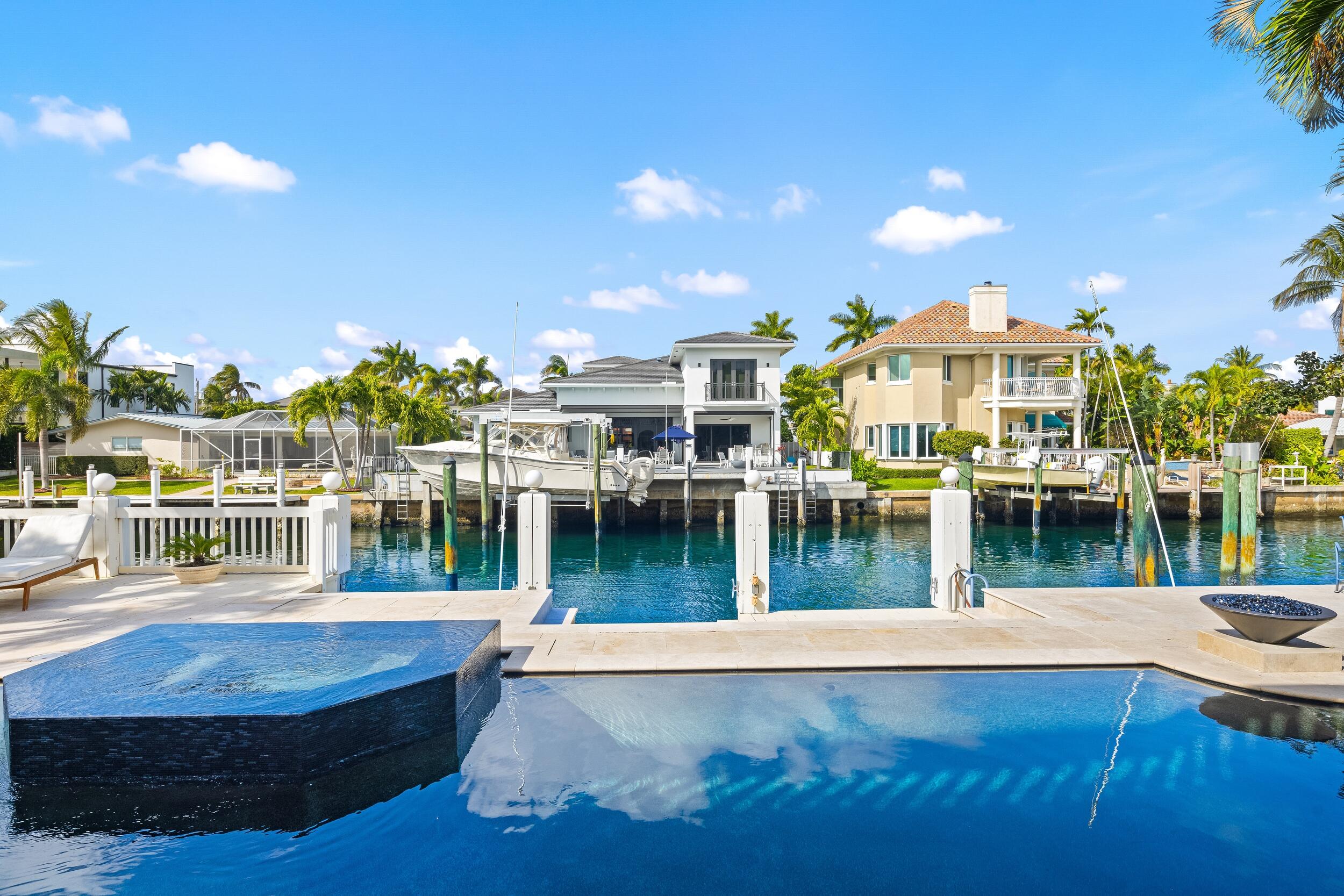 LAKE ROGERS ISLE UNIT A - Residential