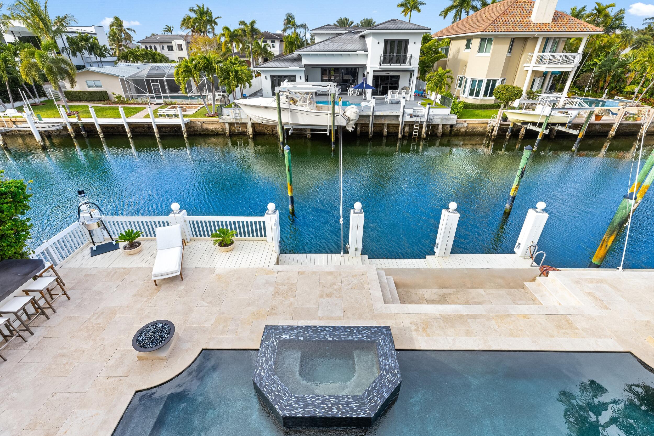 LAKE ROGERS ISLE UNIT A - Residential