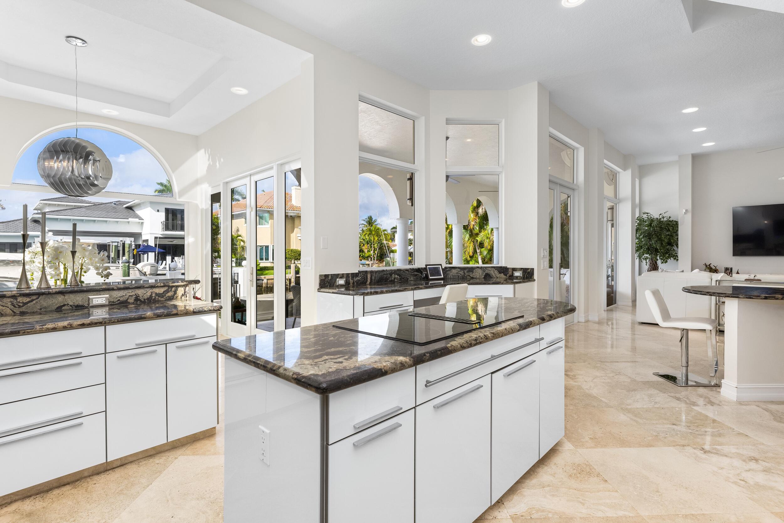 LAKE ROGERS ISLE UNIT A - Residential