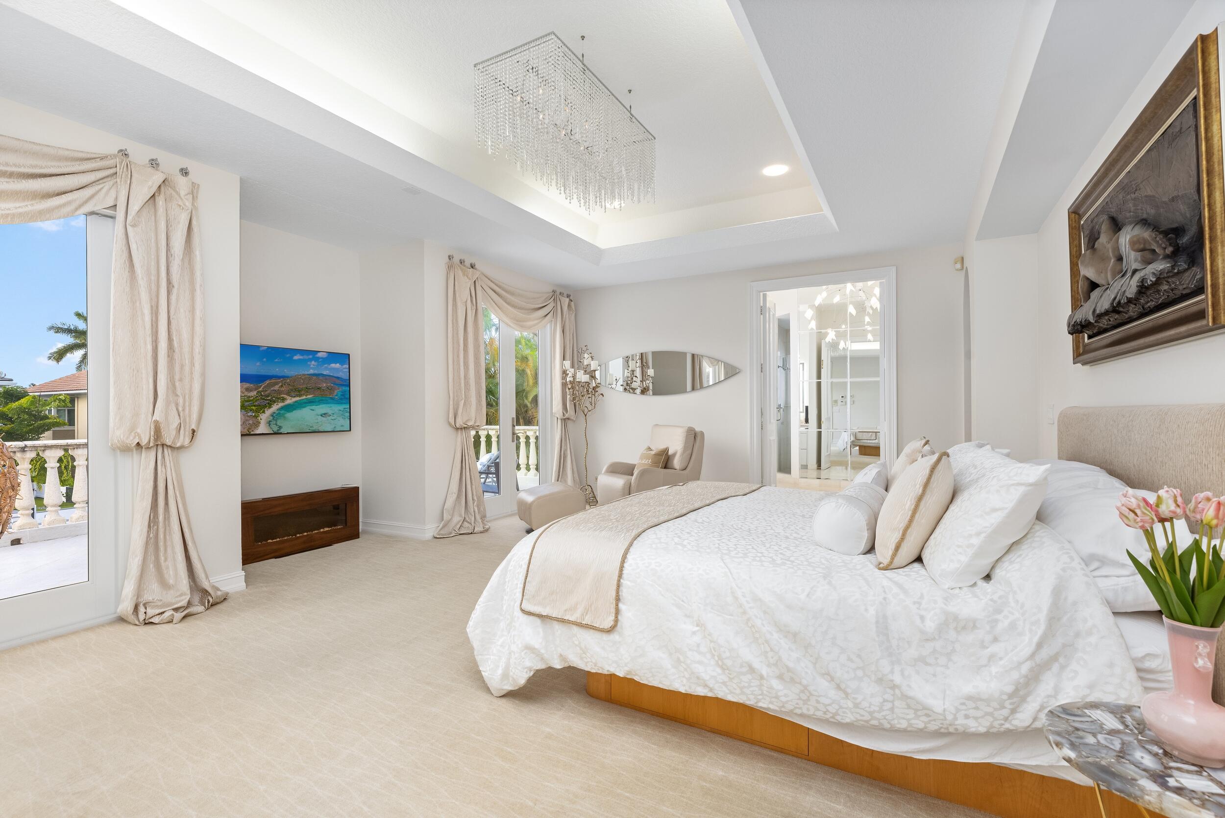 LAKE ROGERS ISLE UNIT A - Residential