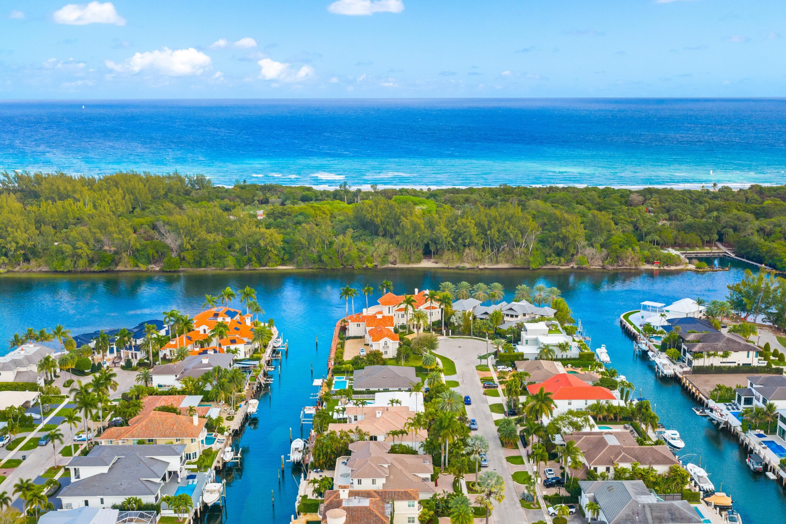 LAKE ROGERS ISLE UNIT A - Residential