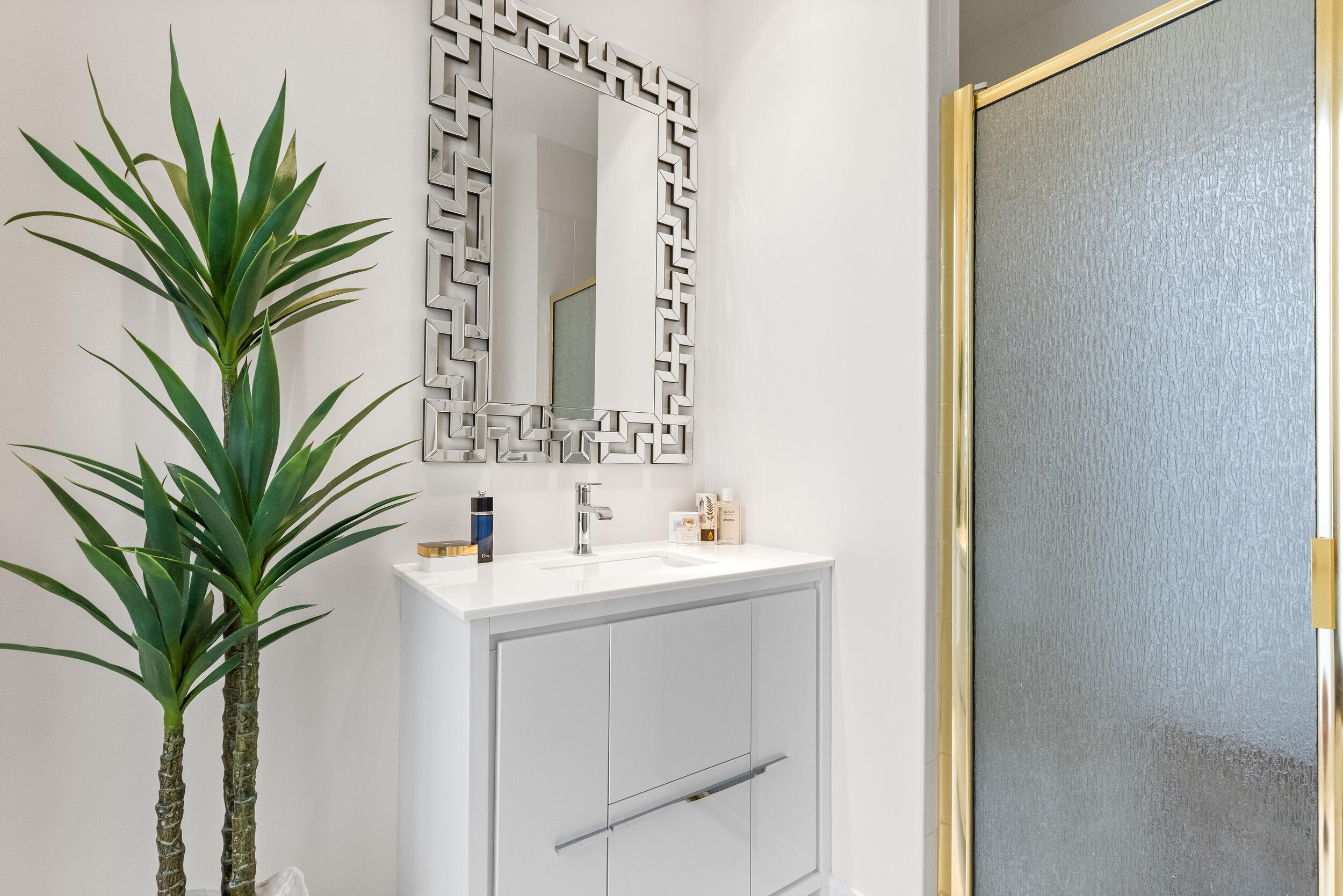 LAKE ROGERS ISLE UNIT A - Residential