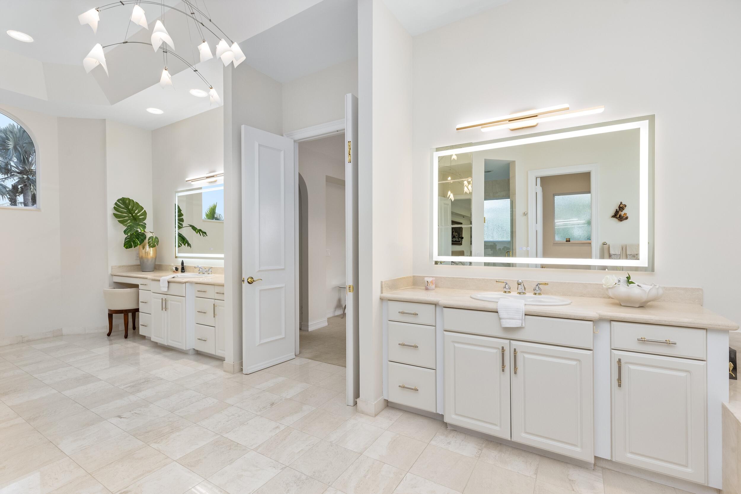 LAKE ROGERS ISLE UNIT A - Residential