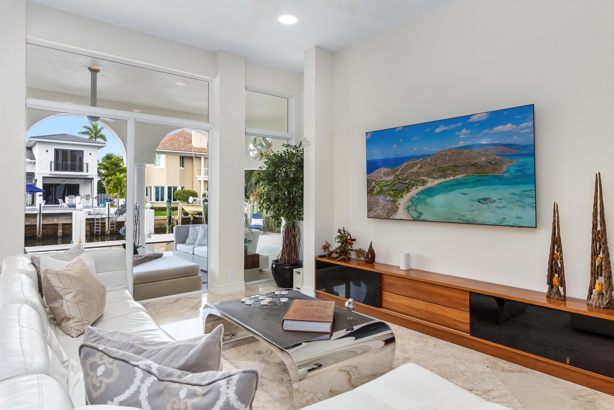 LAKE ROGERS ISLE UNIT A - Residential