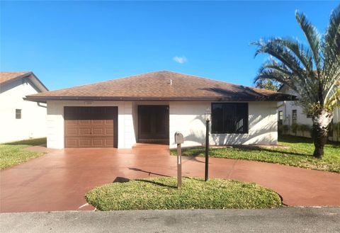 1572 SW 23rd Terrace Deerfield Beach FL 33442