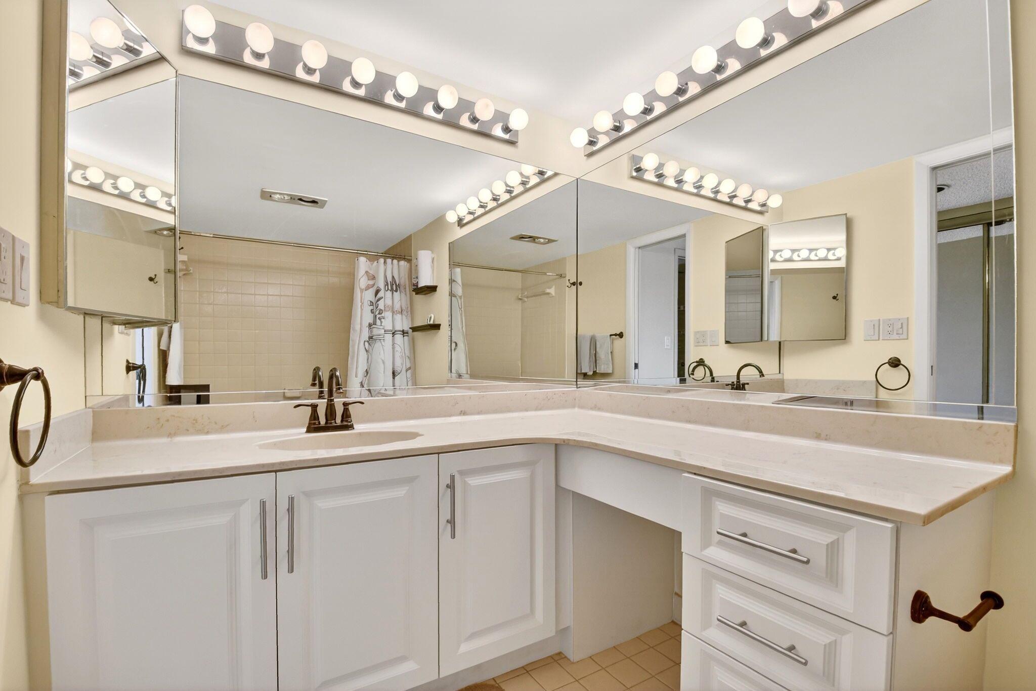 FAIRWAY PARK CONDO - Residential