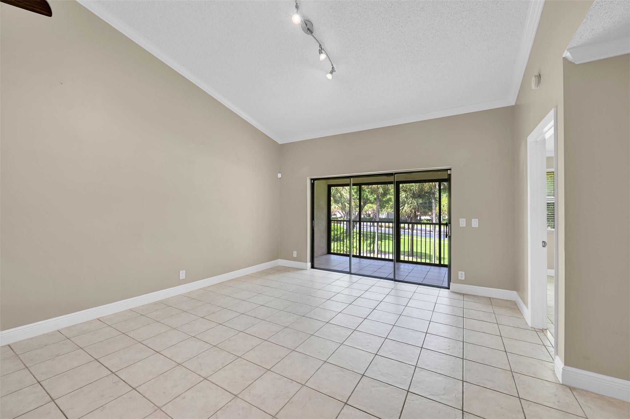 Diplomat Square - Residential Lease